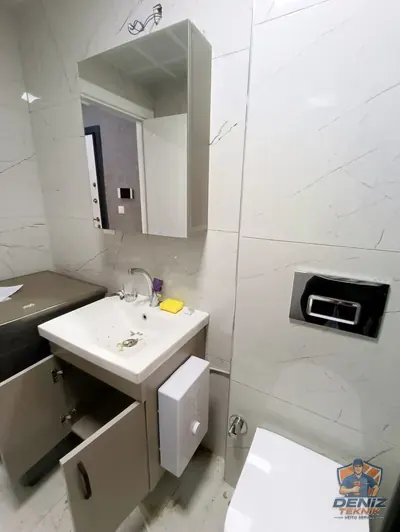 Deniz Teknik Flow montajı — lavabo yanına
